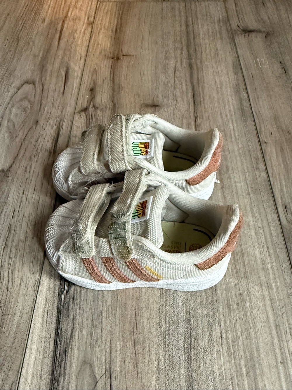 Adidas tan and brown Velcro toddler shoes Size 4